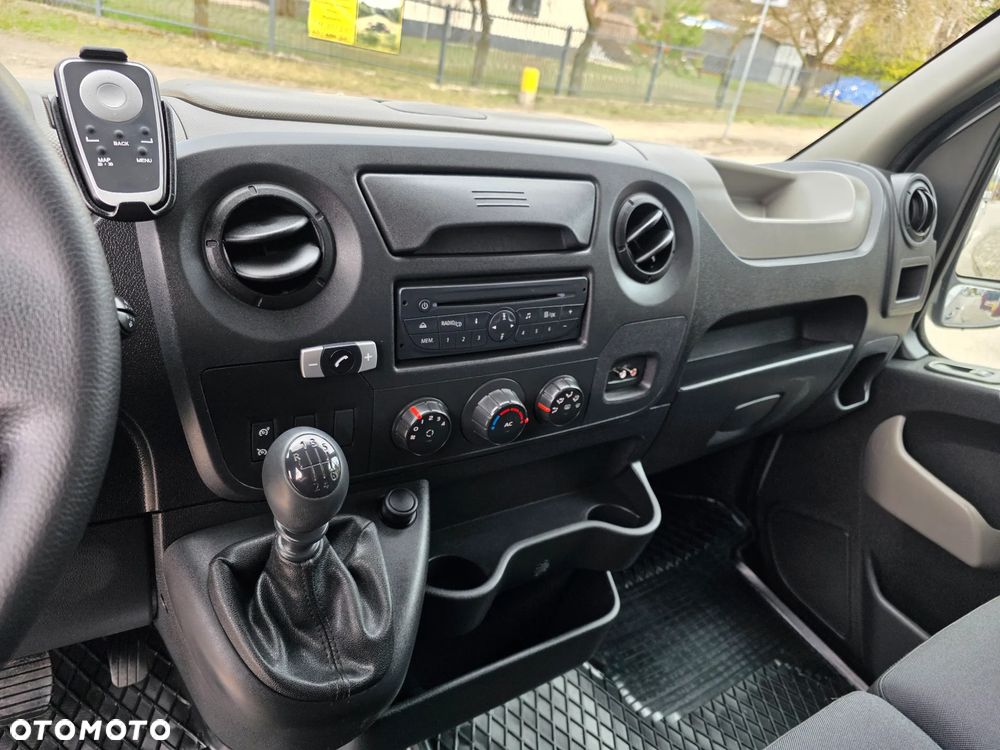 Renault Master - 16