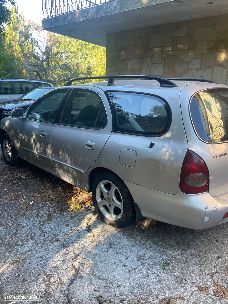 Hyundai Lantra SW Wagon 1.9 D GLS - 3