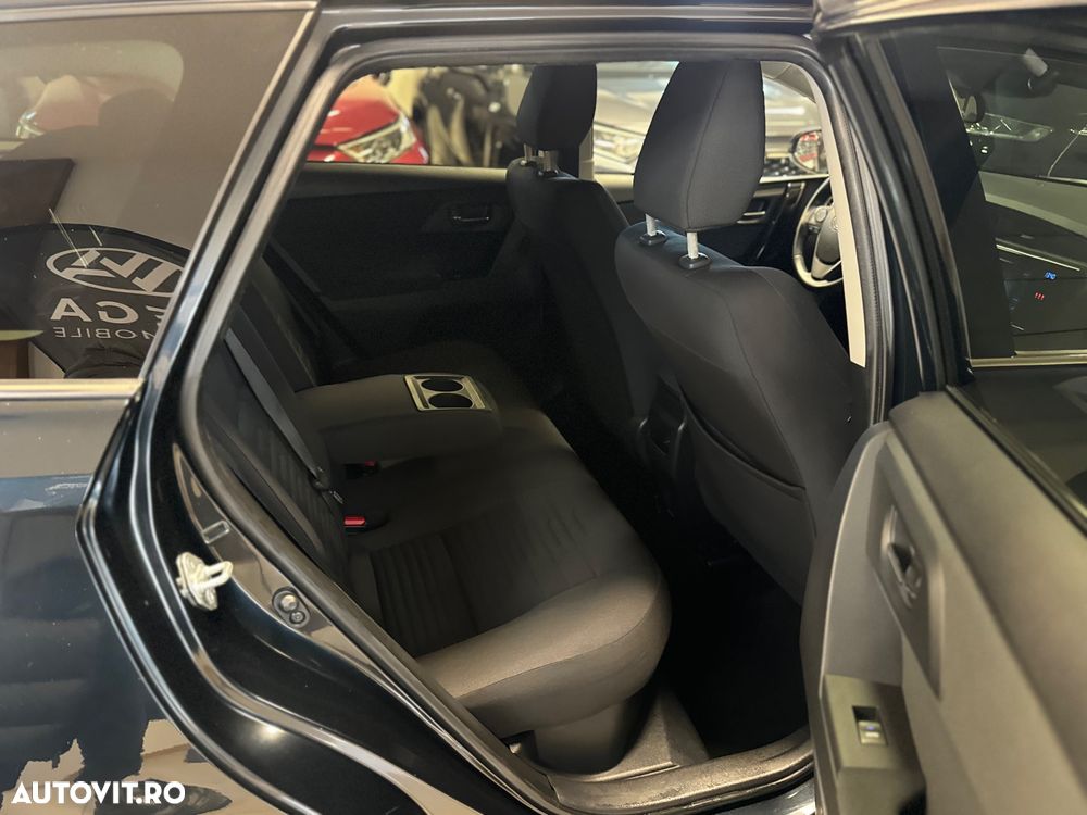 Toyota Auris 1.8 VVT-i Automatik Edition - 27