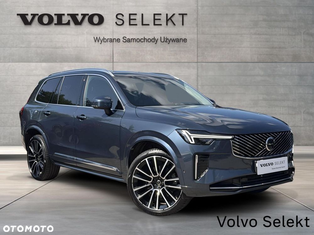Volvo XC 90 - 9