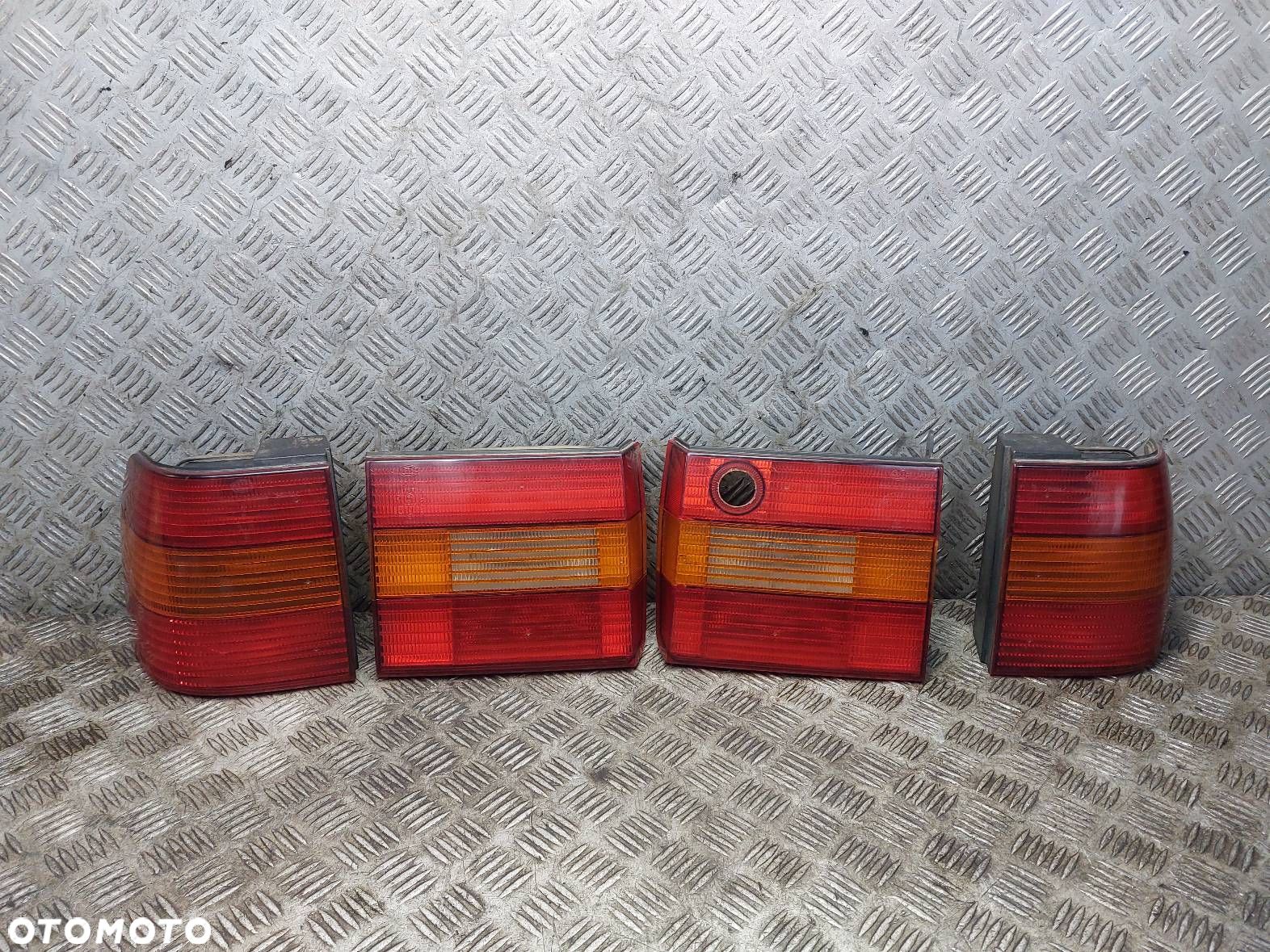 LAMPA LEWY TYŁ + PRAWY TYŁ VOLKSWAGEN PASSAT B4 SEDAN - 1