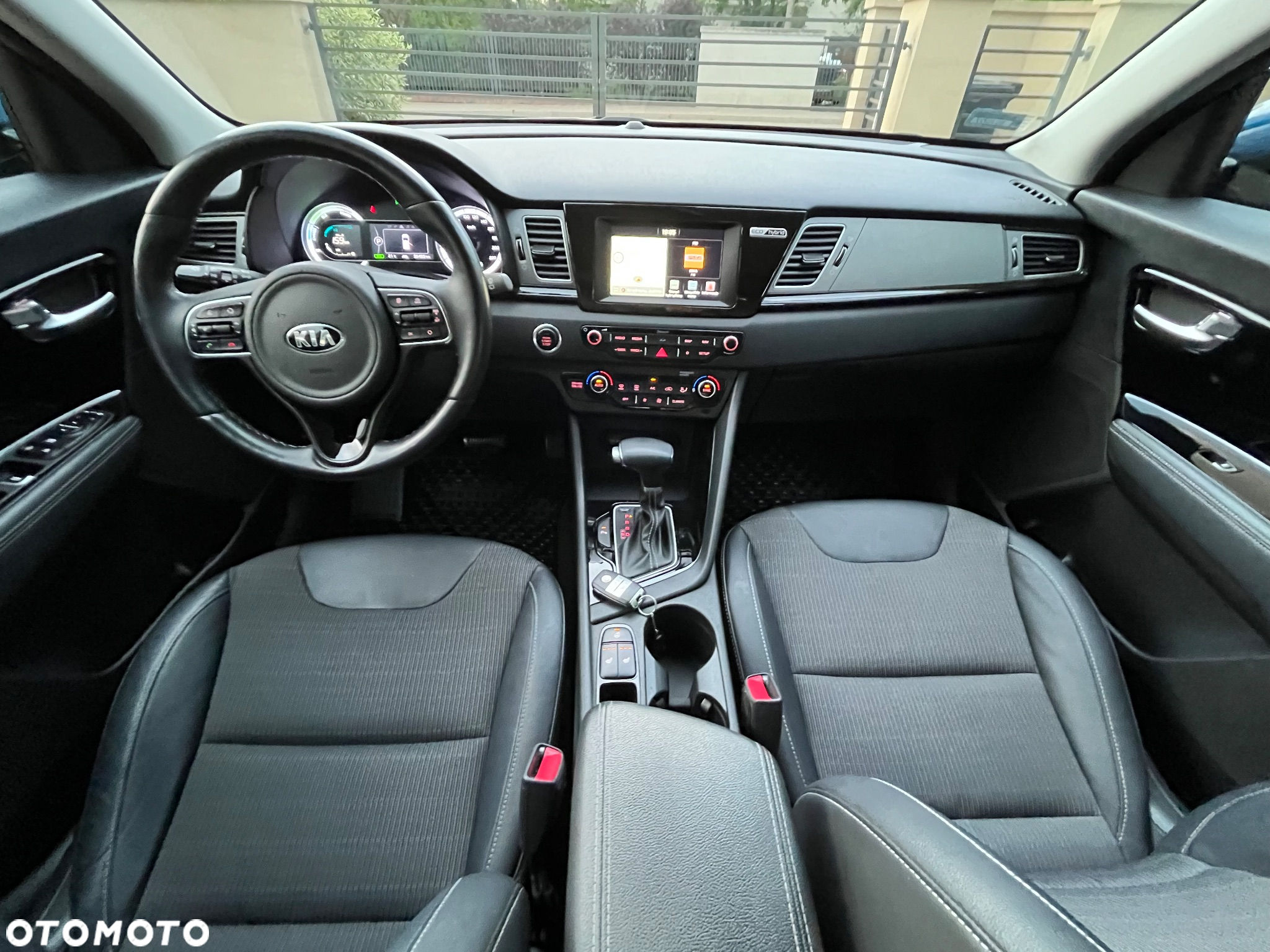 Kia Niro 1.6 GDI Hybrid L - 19