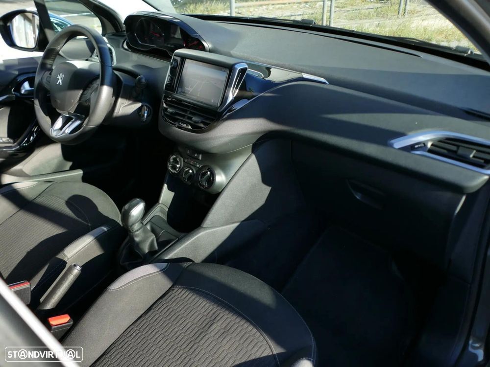 Peugeot 208 1.4 HDi Active - 27