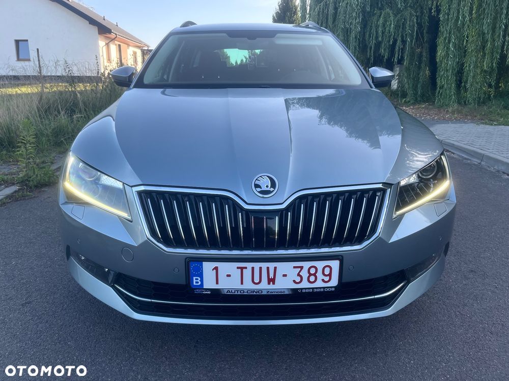 Skoda Superb 2.0 TDI DSG Style - 3