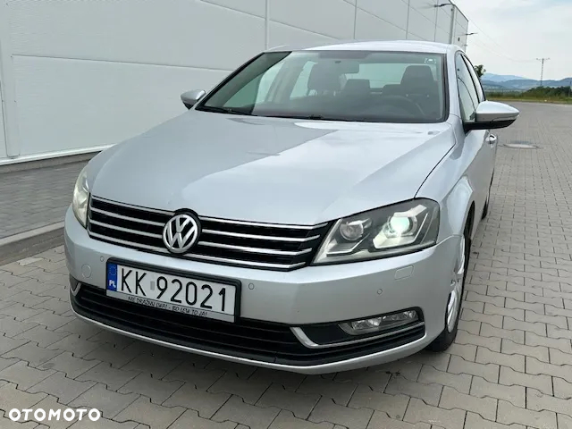 Volkswagen Passat 2.0 Blue TDI SCR Comfortline - 3