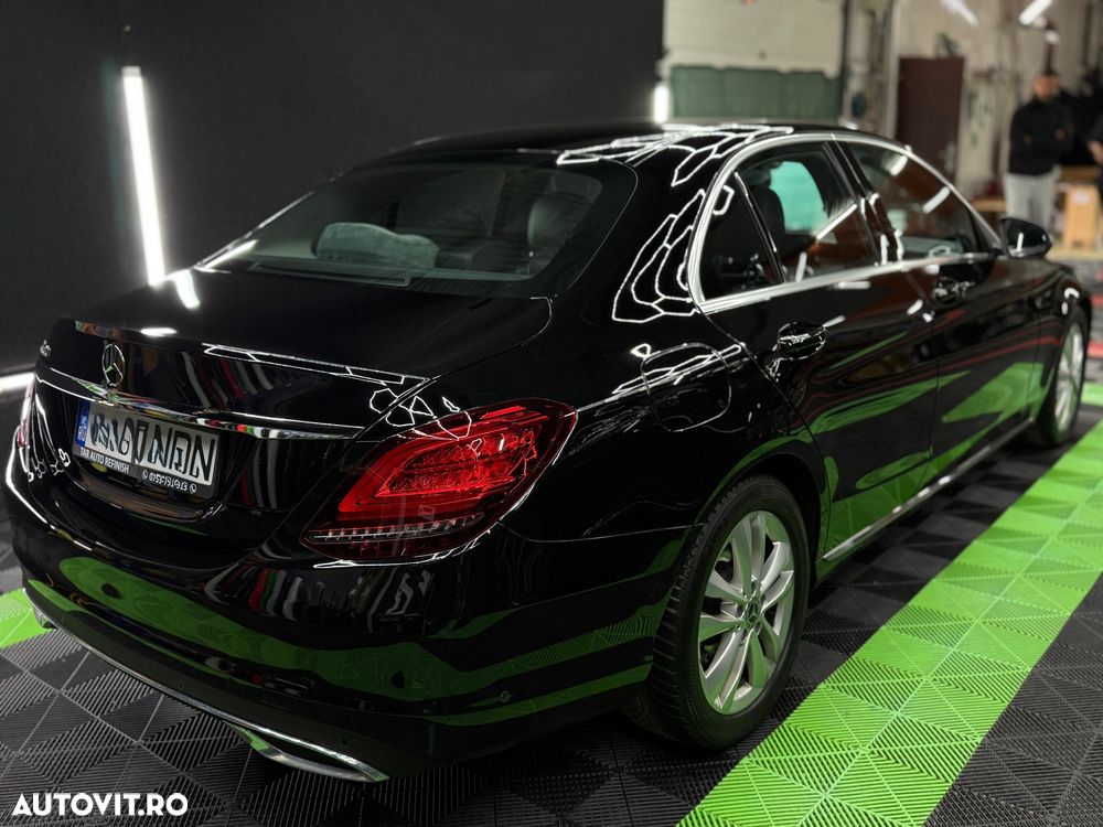 Mercedes-Benz C 220 d Aut - 3