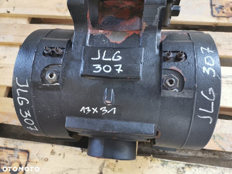JLG 307 {Dyferencjał Carraro 13X31} - 2