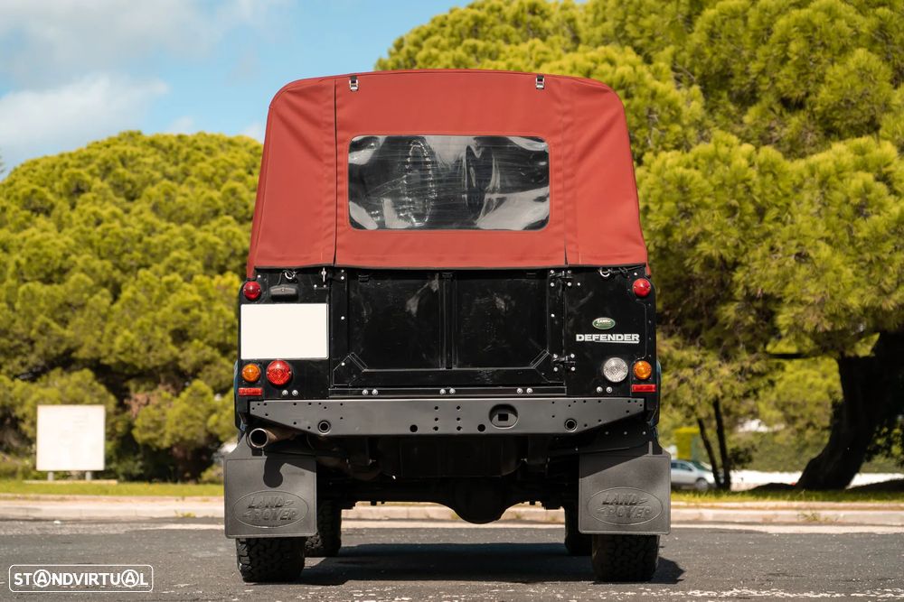Land Rover Defender 110 SW 2.5 Td5 SE - 4