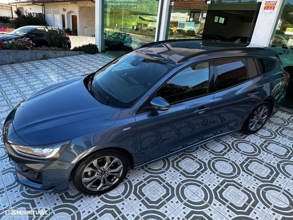 Ford Focus 1.0 EcoBoost MHEV ST-Line X - 26