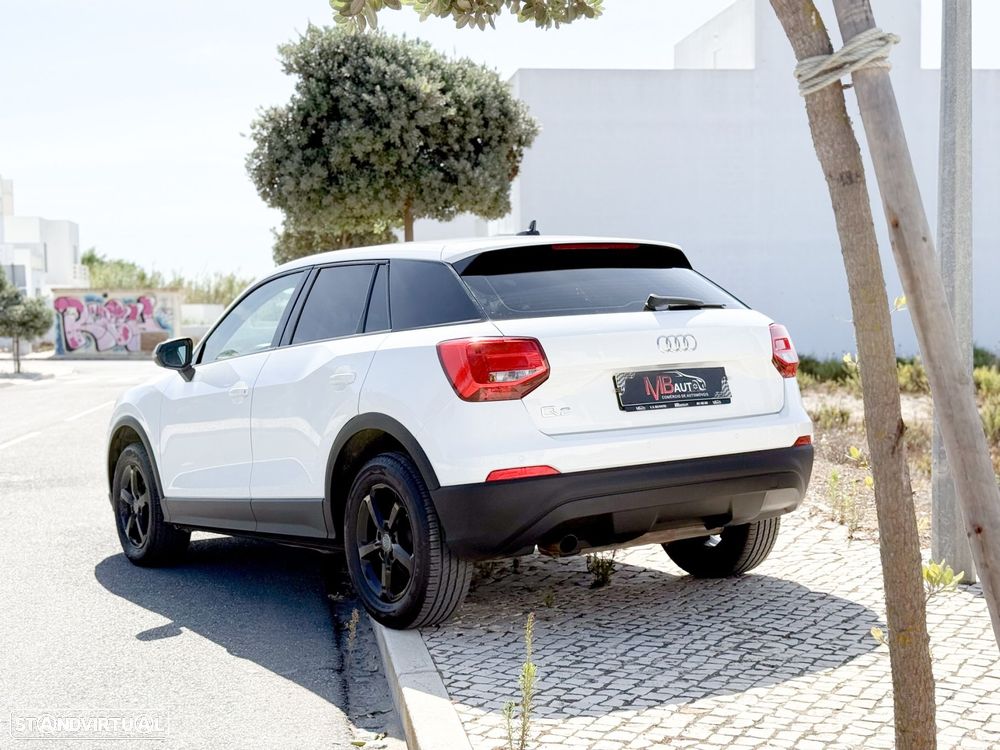 Audi Q2 30 TFSI Design - 2