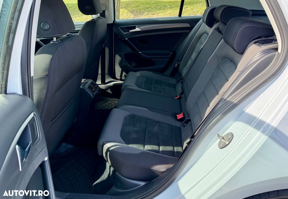 Volkswagen Golf 1.4 TSI Highline - 8