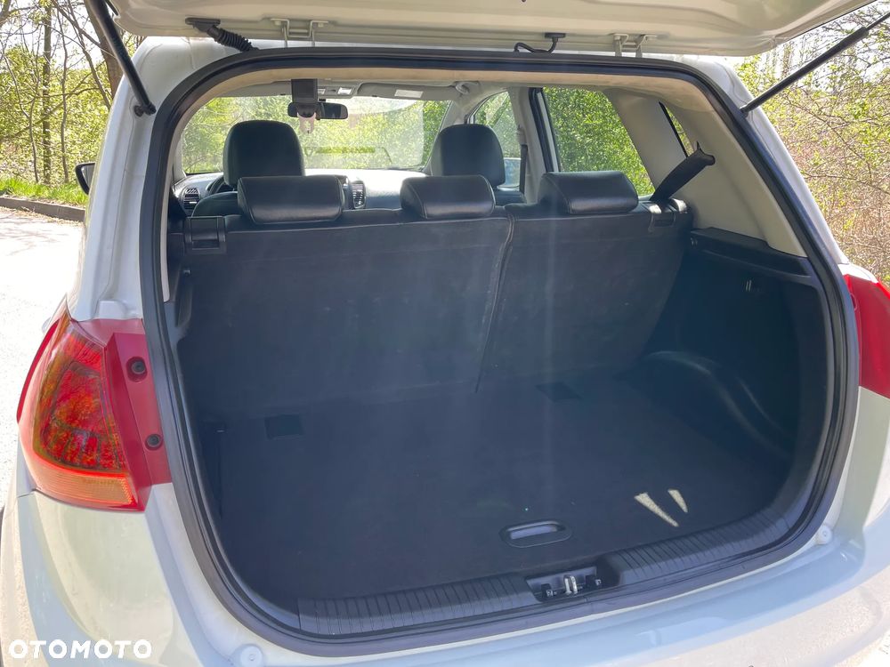 Kia Venga 1.4 CVVT Business Line - 24