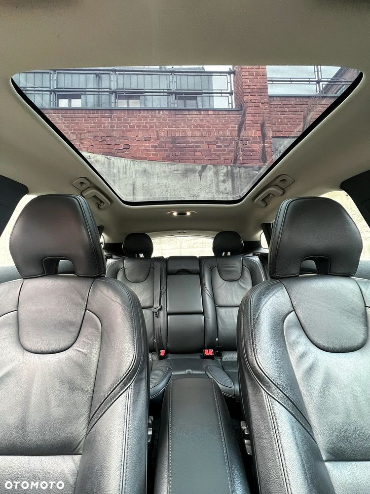 Volvo V40 D2 Summum - 22