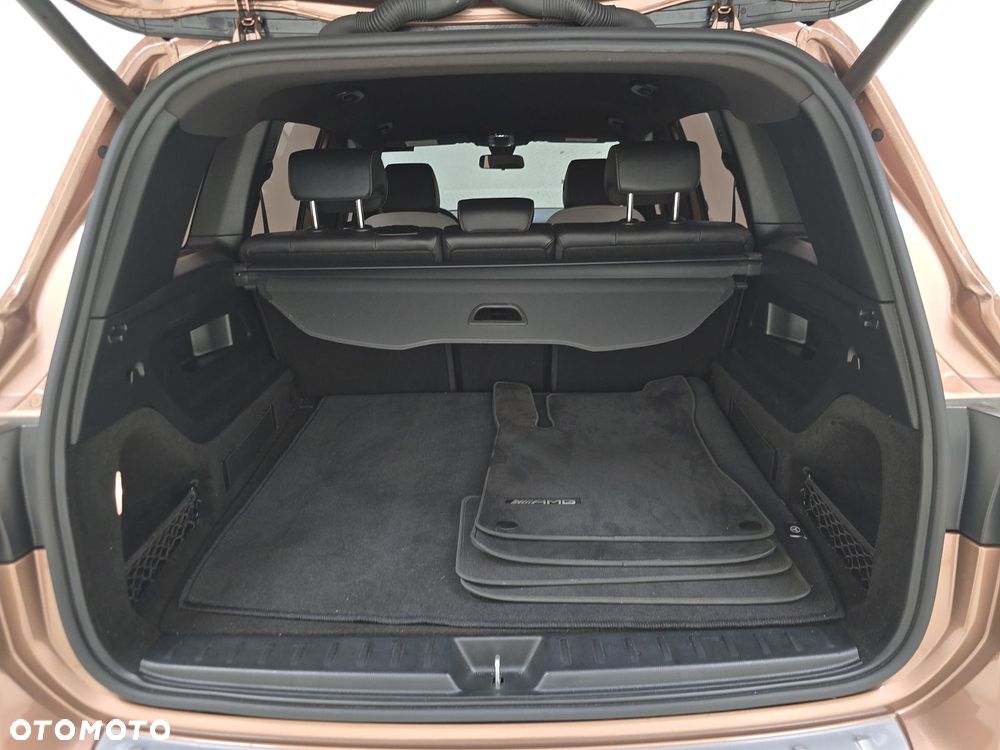 Mercedes-Benz GLB AMG 35 4-Matic - 13