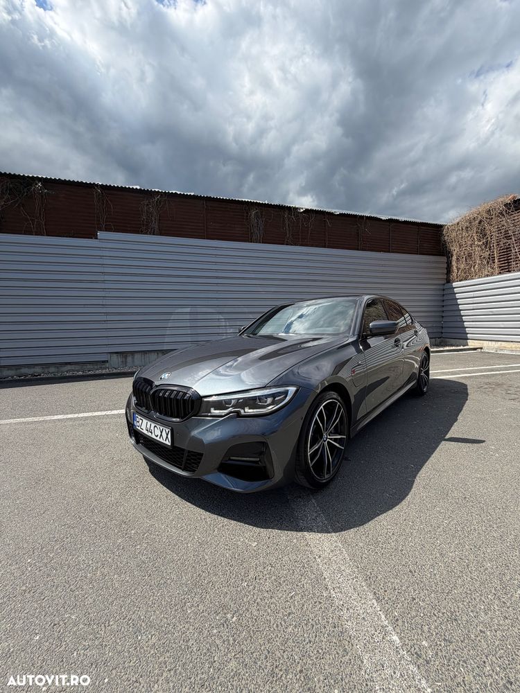 BMW Seria 3 330e xDrive AT PHEV - 18