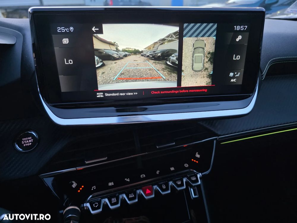 Peugeot 2008 PureTech 155 EAT8 GT - 17