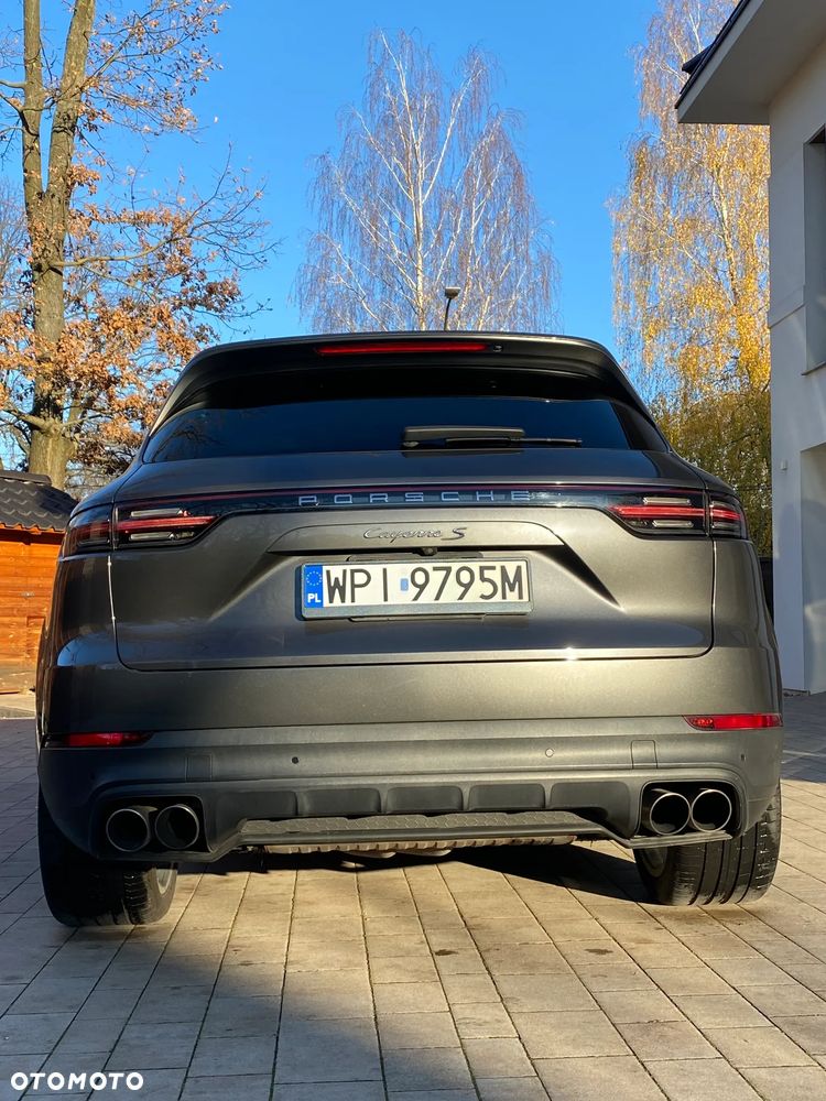 Porsche Cayenne S - 3