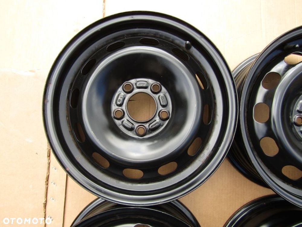 4x Felgi 15 Ford C-MAX Focus II Volvo C30 S40 V50 V40 6j 5x108 ET52,5 - 7