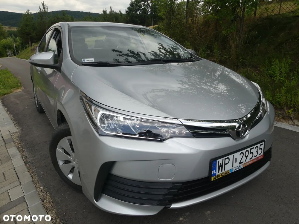 Toyota Corolla 1.33 Life - 12