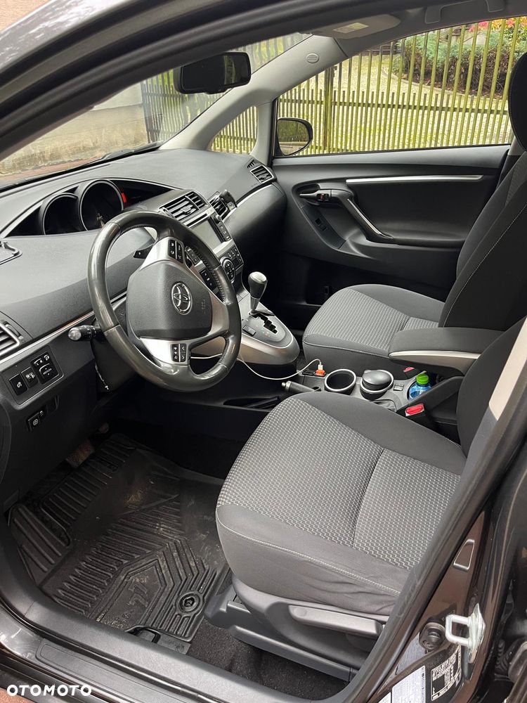 Toyota Verso - 6