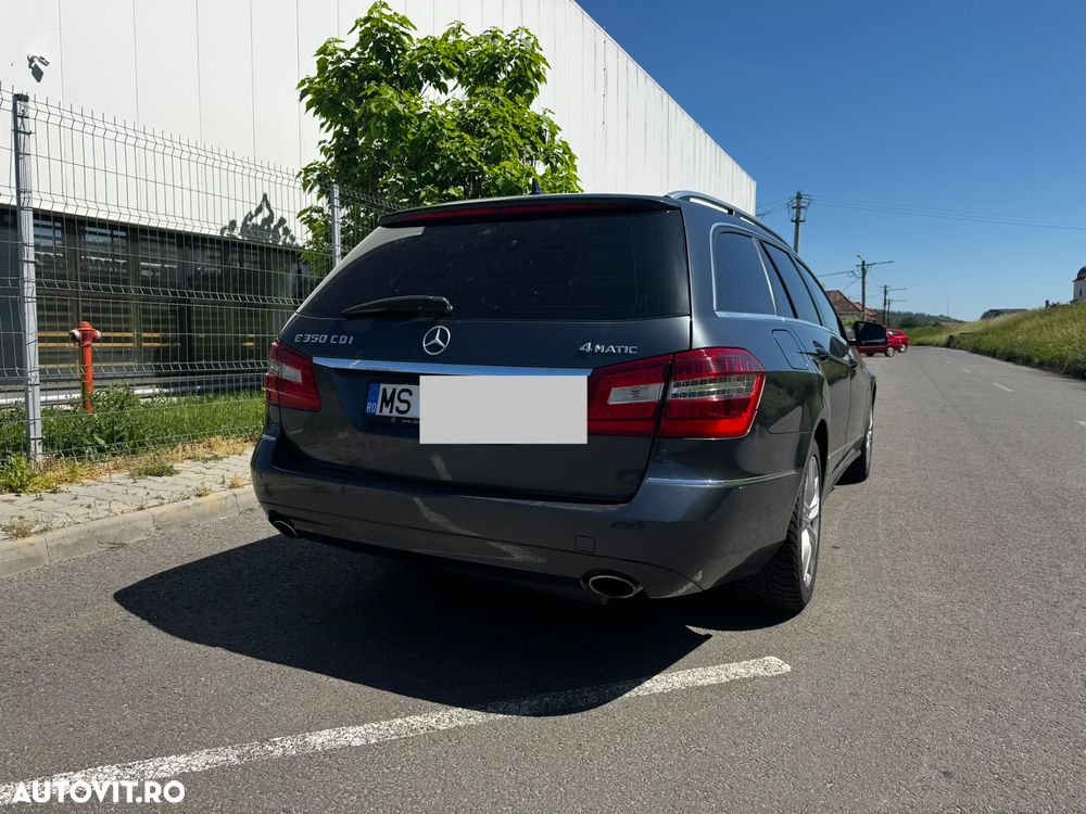 Mercedes-Benz E 350 CDI BlueEfficiency 4Matic - 4