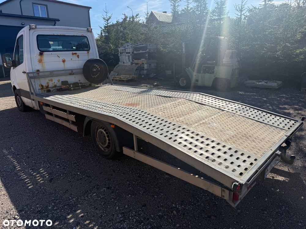 Mercedes-Benz Sprinter - 4