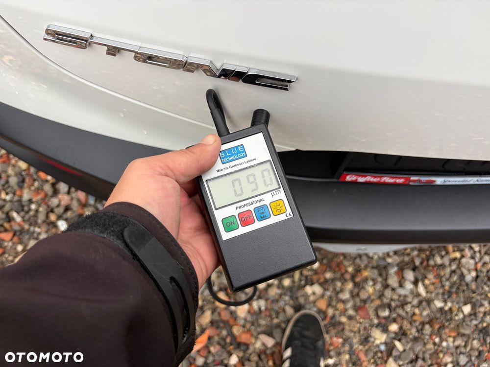 Kia Stonic - 32