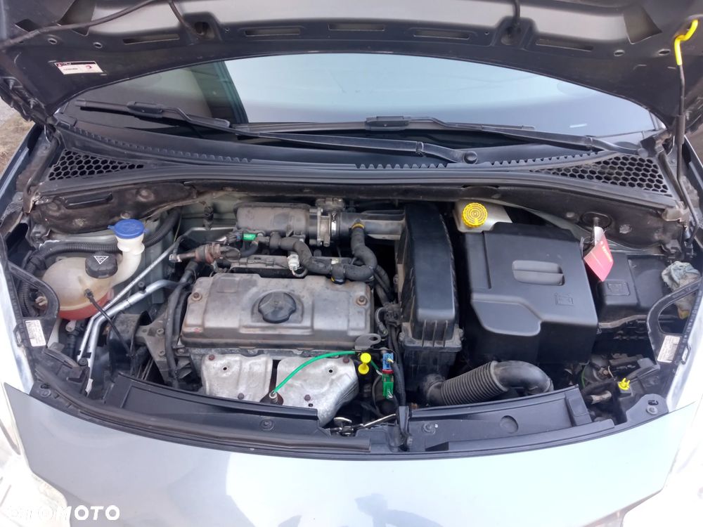 Citroën C3 1.4 Exclusive - 7