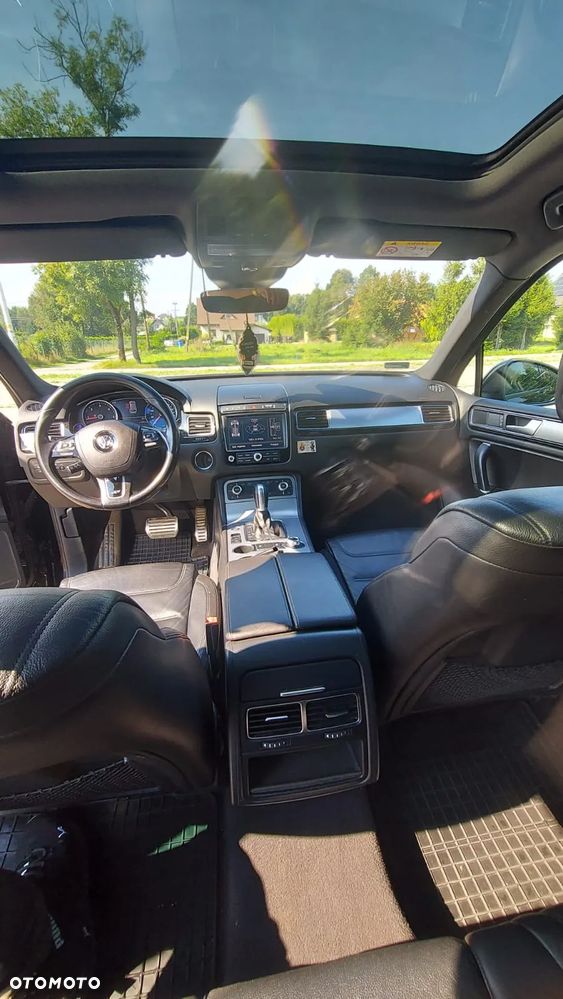 Volkswagen Touareg 3.0 V6 TDI BMT Perfectline R-Style - 8