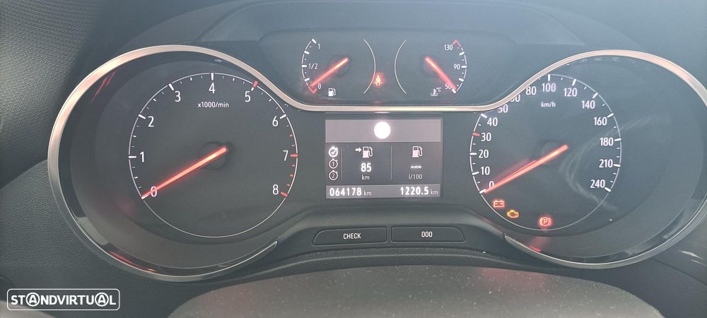 Opel Crossland 1.2 T Design & Tech - 7