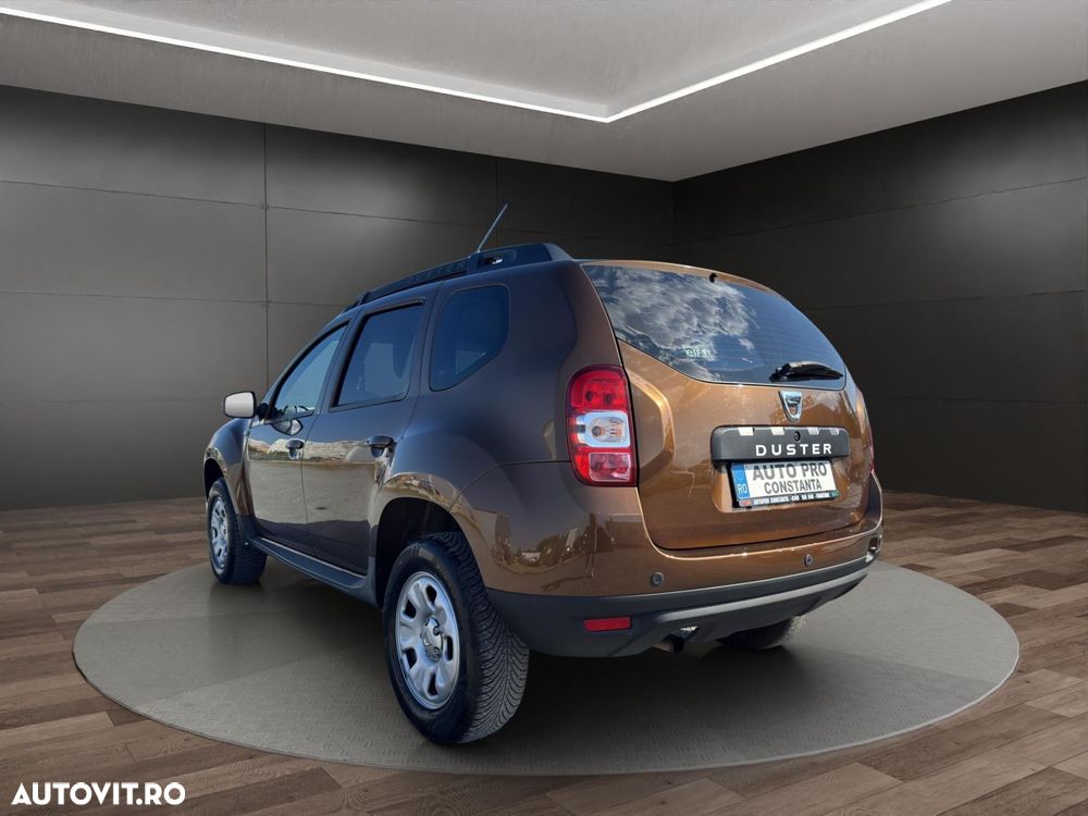 Dacia Duster TCe 125 4x2 Laureate - 4