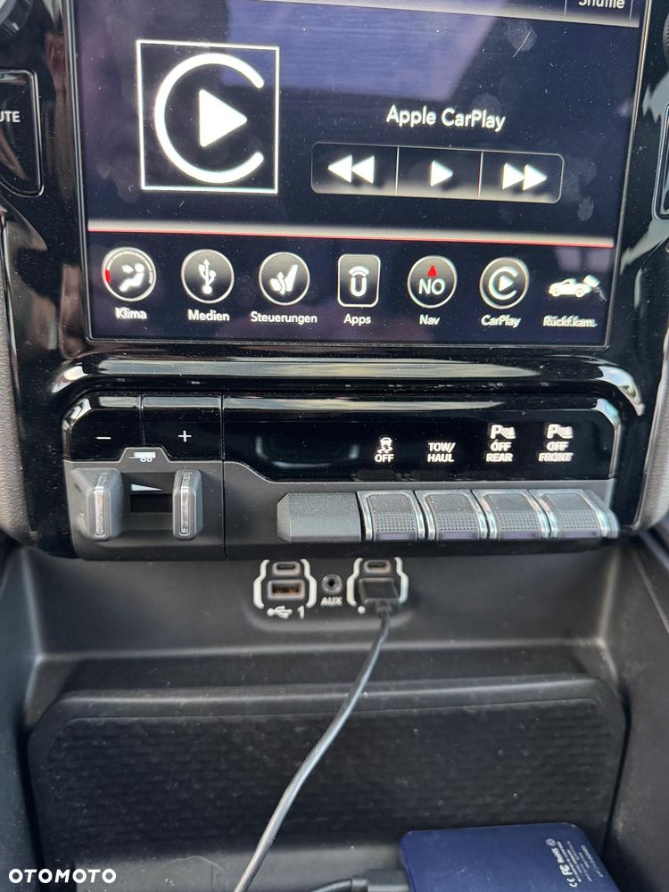 RAM 1500 Crew Cab Sport - 31