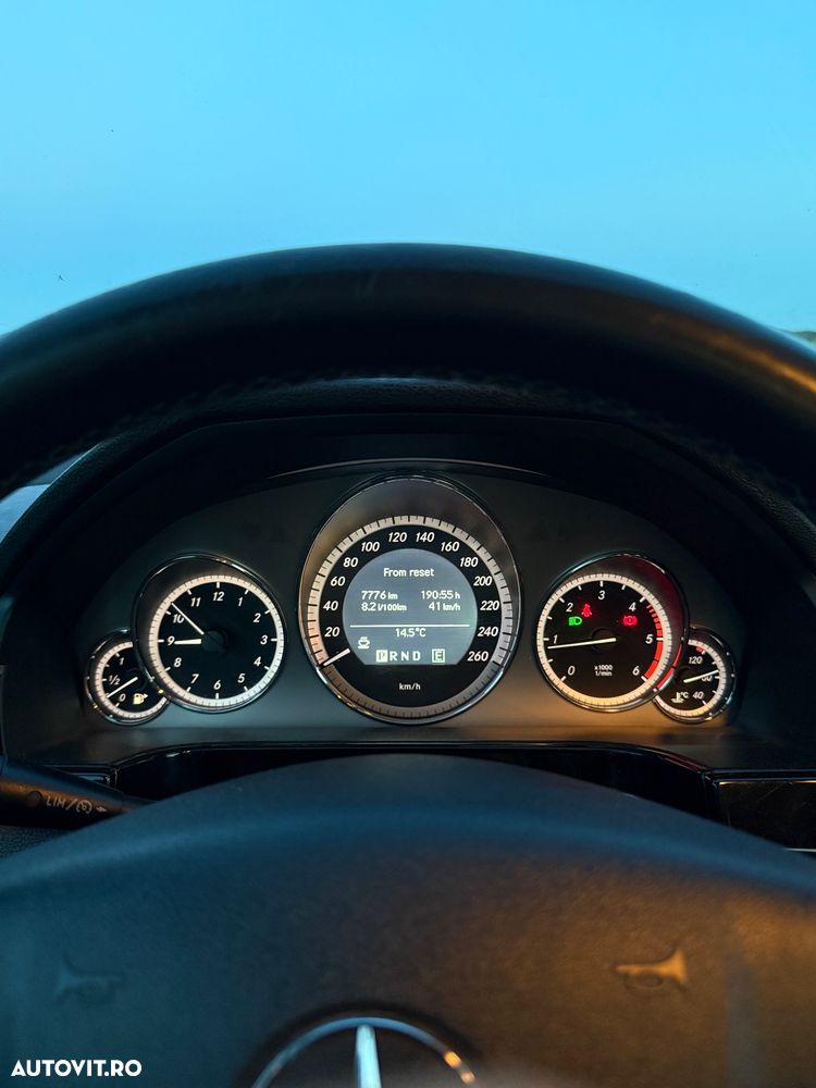 Mercedes-Benz E 220 CDI BlueEfficiency Aut. - 19