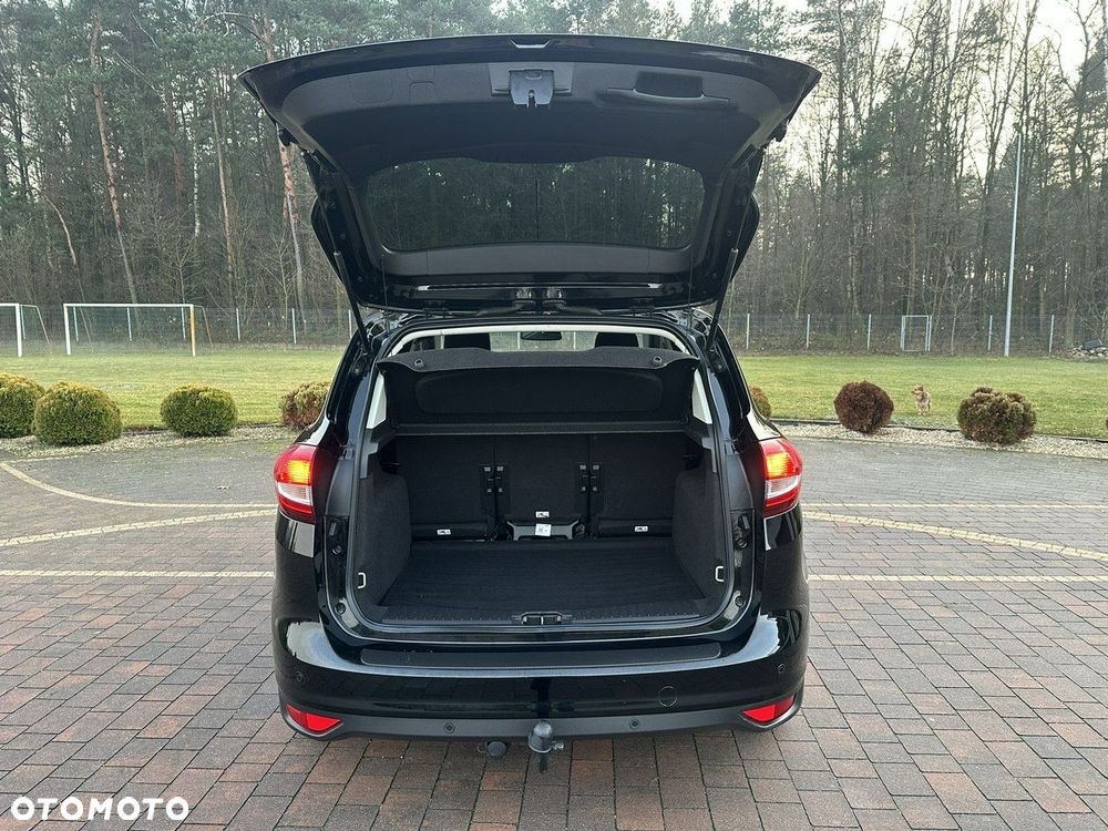 Ford C-MAX - 12