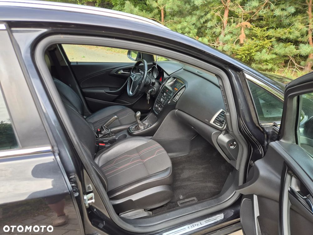 Opel Astra 1.4 T Cosmo - 5