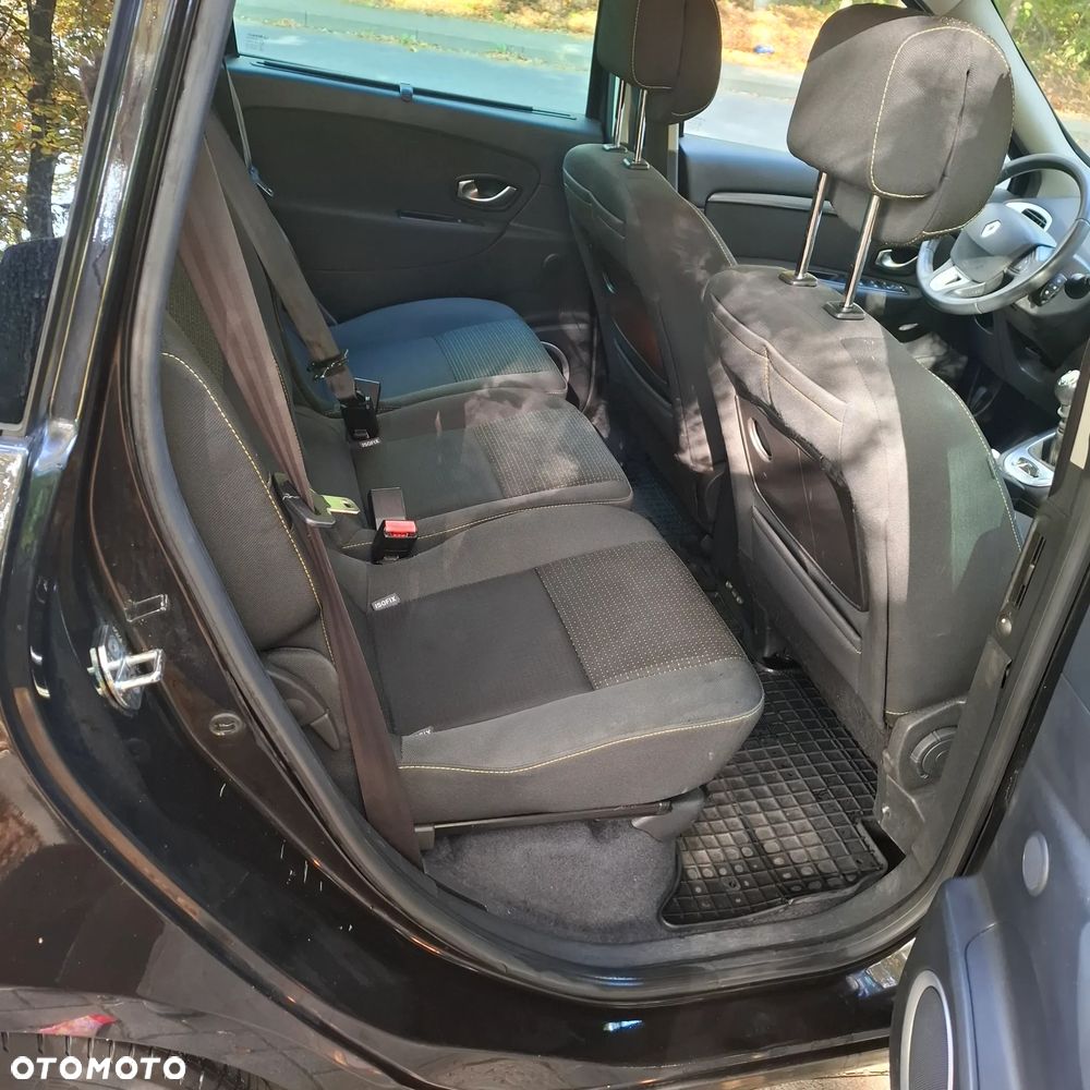 Renault Scenic - 18