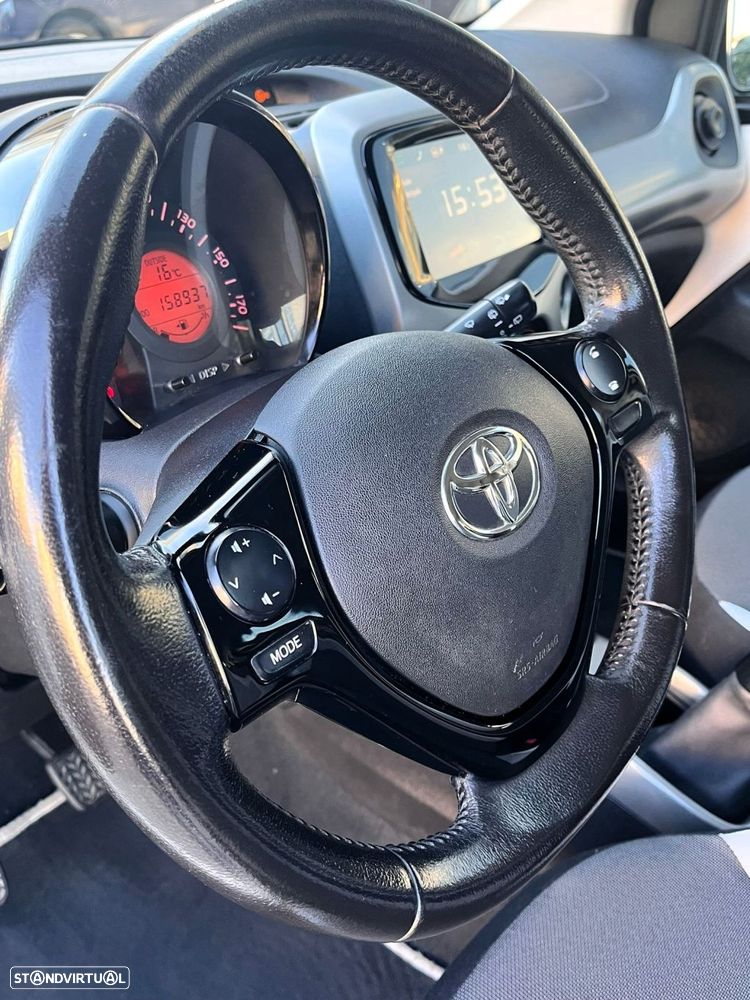 Toyota Aygo 1.0 X-Play+AC+X-Touch - 26