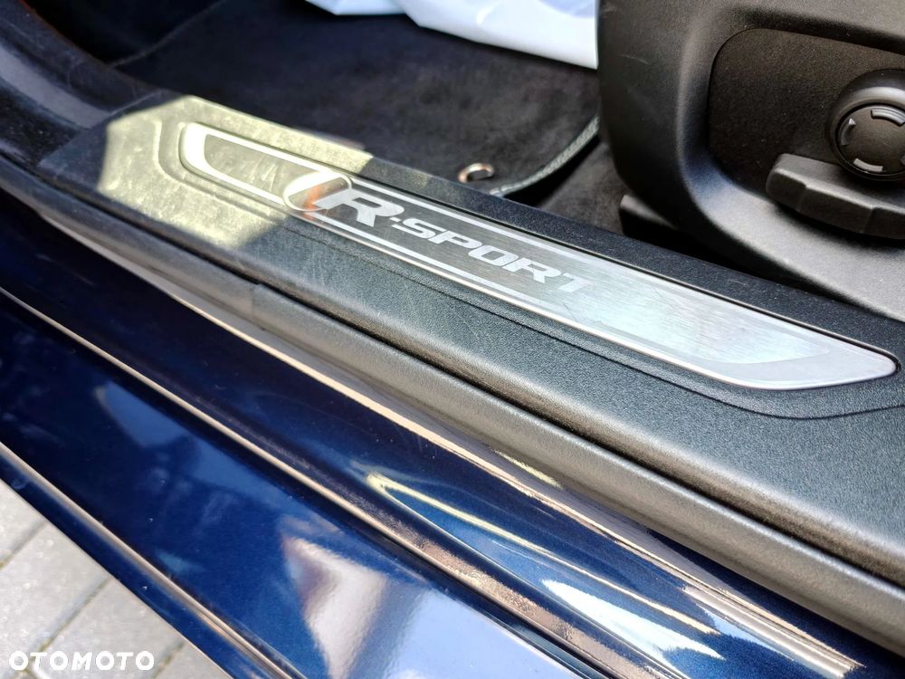 Jaguar XF 2.0 i4D R-Sport - 37