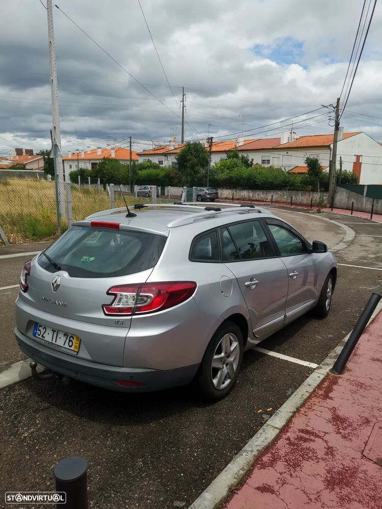 Renault Mégane Sport Tourer - 7