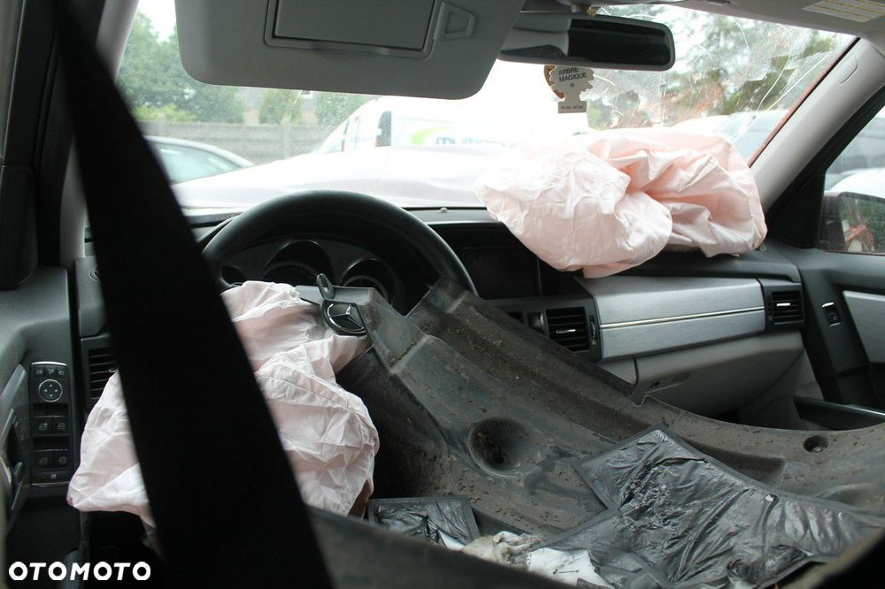 Mercedes-Benz GLK - 7