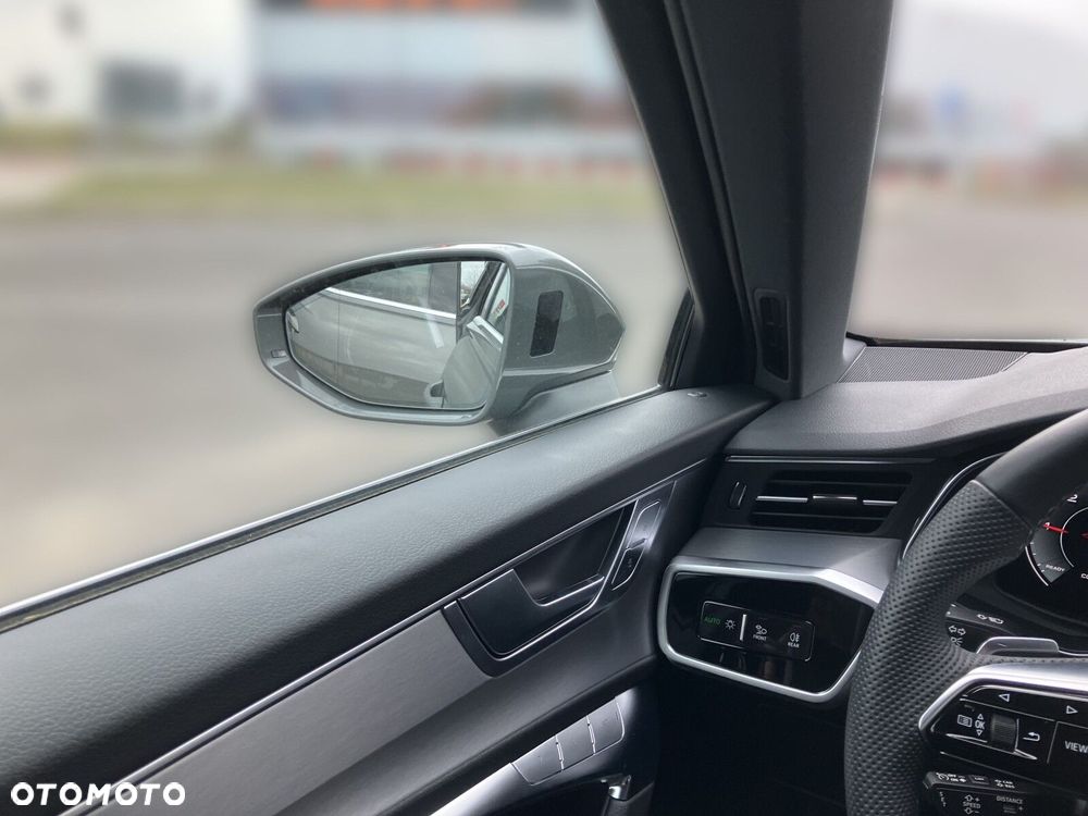 Audi A6 Avant - 16