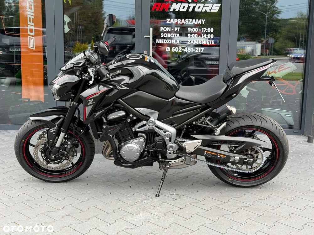 Kawasaki Z 900 - 26