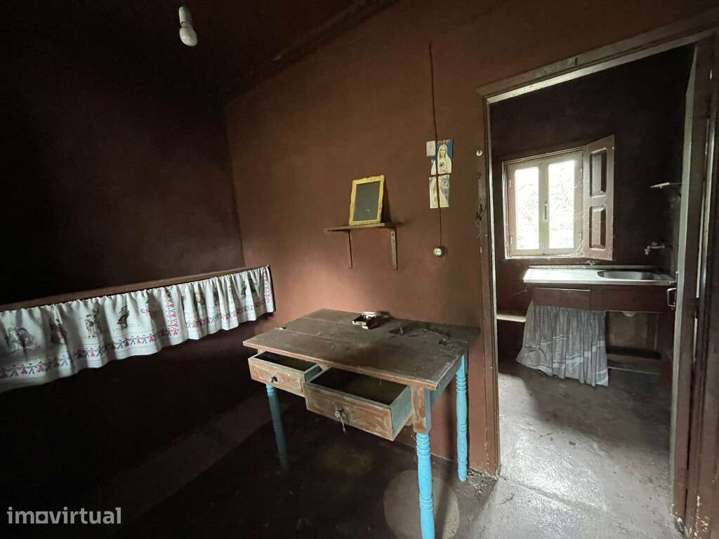 Moradia M3 com terreno em zona de Penela, Coimbra - Grande imagem: 2/12