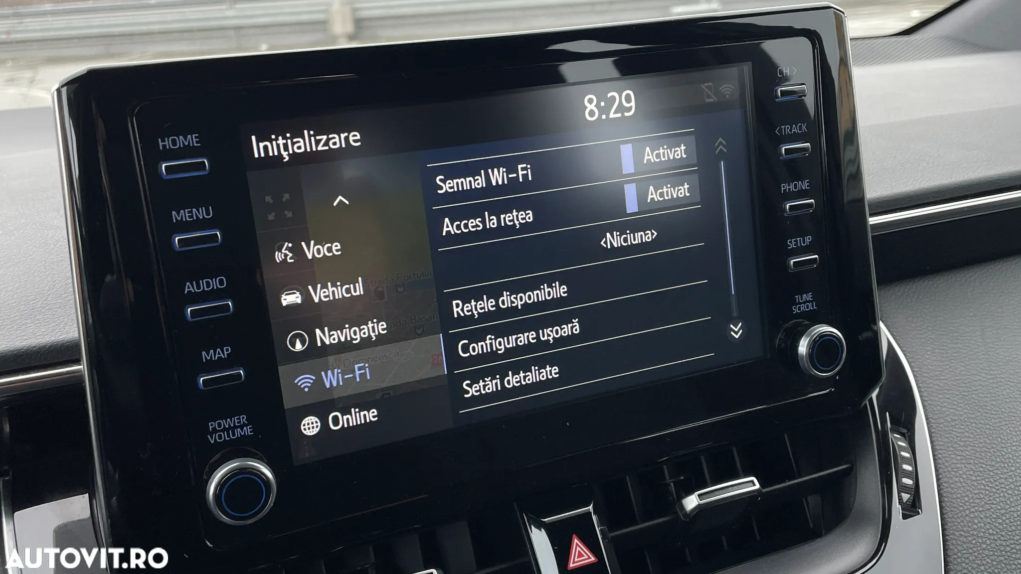Toyota Corolla 1.8 Hybrid Comfort - 13