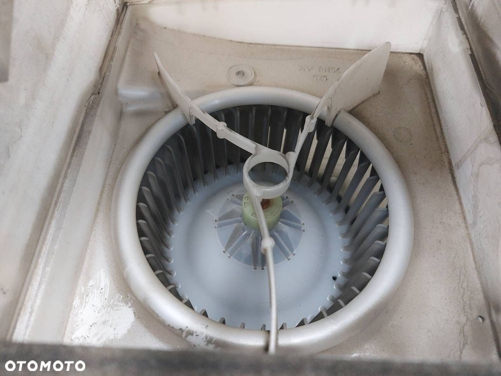 OBUDOWA NAGRZEWNICY SUBARU LEGACY V 72100AJ290 272700-5290 - 5