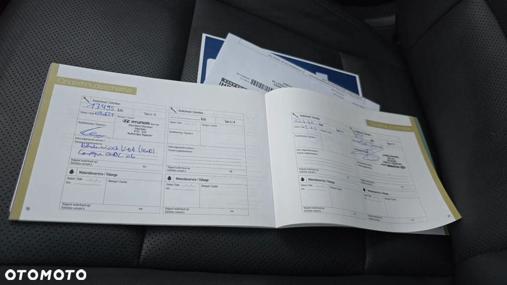 Hyundai Tucson 2.0 CRDi 48V Premium 4WD - 26