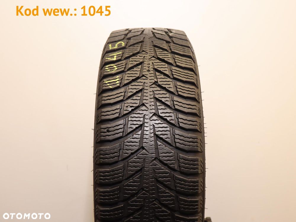 NOKIAN Snowproof C - 205/65 R16C - 2