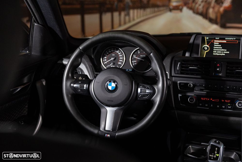 BMW 116 dA Pack M - 12