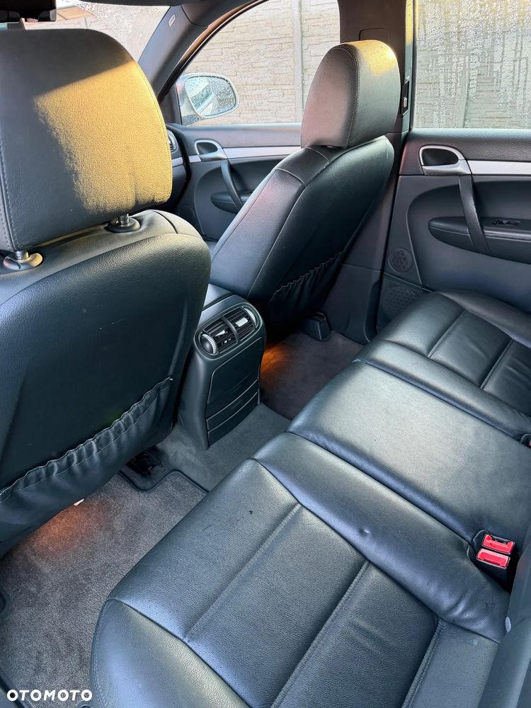 Porsche Cayenne Standard - 11