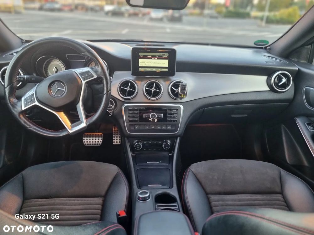 Mercedes-Benz CLA 200 CDI 7G-DCT AMG Line - 8